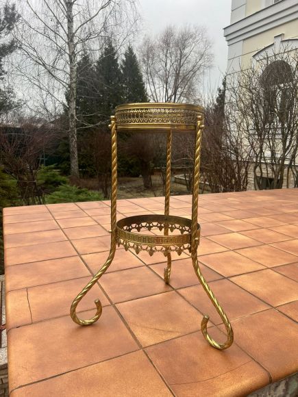 Декоративная подставка из латуни. Европа. Начало 20 века