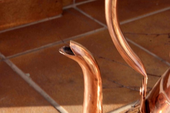 Восхитительный чайник из благородного металла. Европа. 20 вв