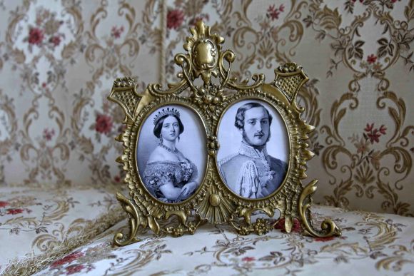 Шикарная двойная королевская рамка "Семейная"