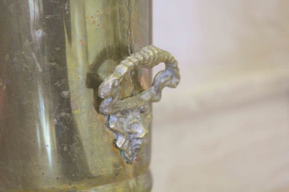 Старинный латунный зольник для камина или печи. Европа. Начало 20 века.