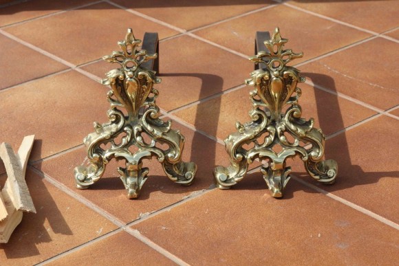 Очень красивые латунные таганы для камина
