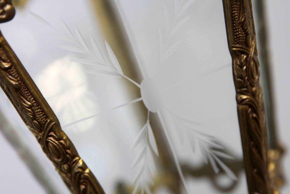 Старинный подвесной светильник на одну лампочку