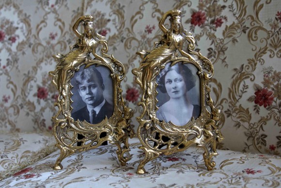 Восхитительные парные рамки из латуни РОМАНТИКА