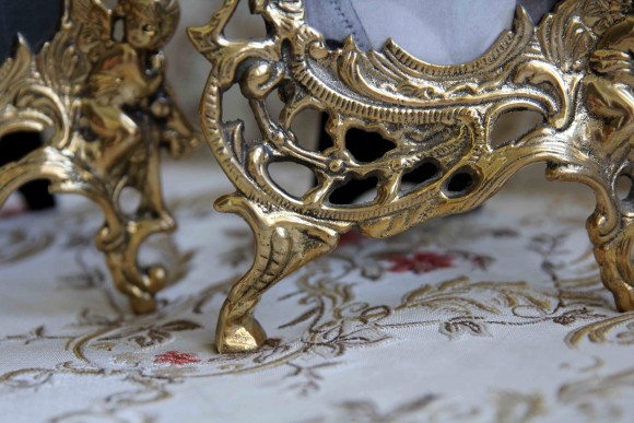 Восхитительные парные рамки из латуни РОМАНТИКА