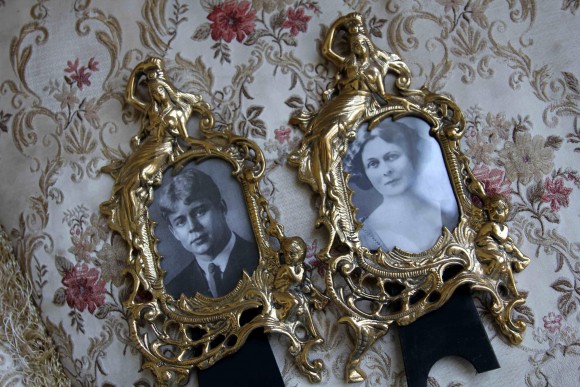 Восхитительные парные рамки из латуни РОМАНТИКА