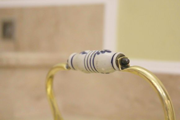 Замечательная старинная латунная дровница