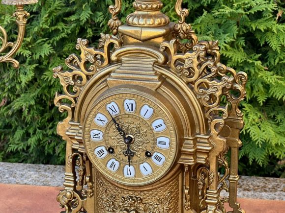 Старинные каминные часы. Европа. Конец 19 века