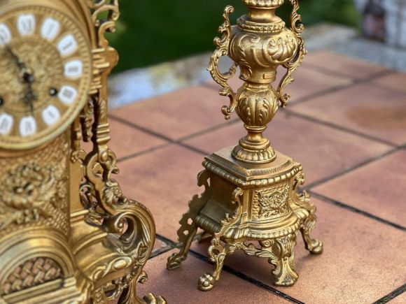 Старинные каминные часы. Европа. Конец 19 века