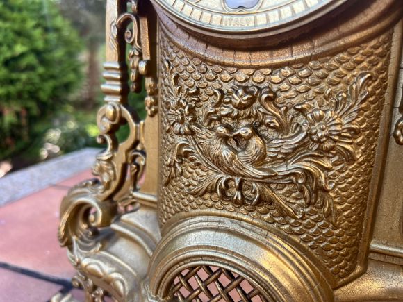 Старинные каминные часы. Европа. Конец 19 века