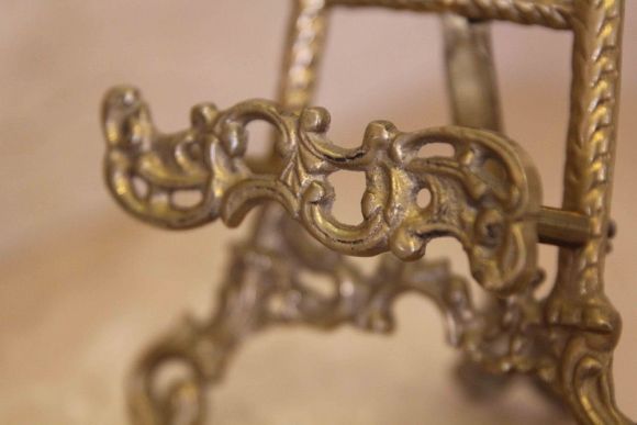 Старинная подставка из бронзы мольберт. Европа. Начало 20 века