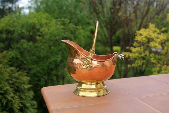 Симпатичный зольник в идеальном состоянии. Европа