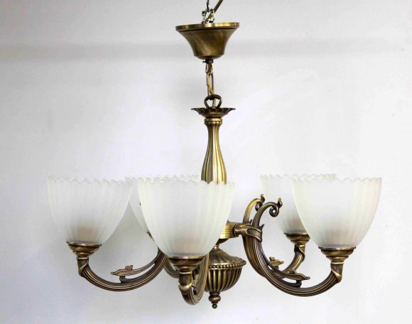 Винтажная красивая люстра в стиле Ампир