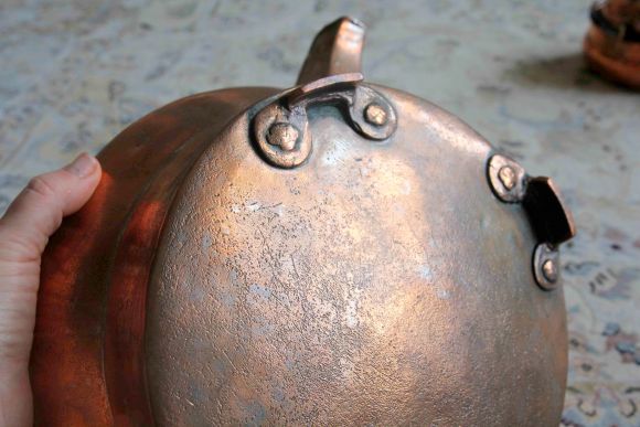 Медная старинная ендова в патине