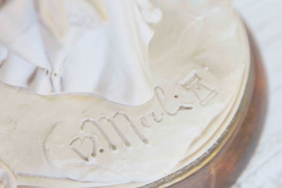 Винтажная статуэтка дама с собачкой. Европа. Начало 20 века