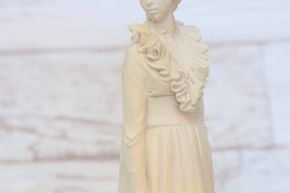 Винтажная статуэтка дама с собачкой. Европа. Начало 20 века