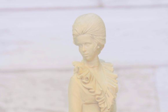 Винтажная статуэтка дама с собачкой. Европа. Начало 20 века