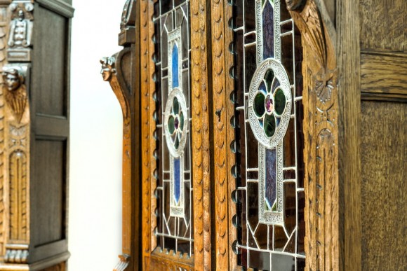 Пара потрясающих антикварных буфетов. Полная реставрация