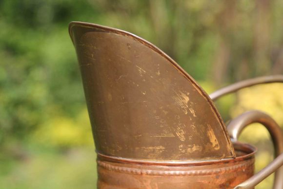 Интересный зольник в патине. Европа. Прекрасное состояние.