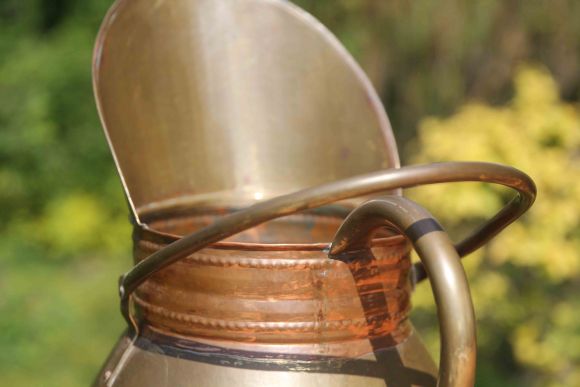 Интересный зольник в патине. Европа. Прекрасное состояние.