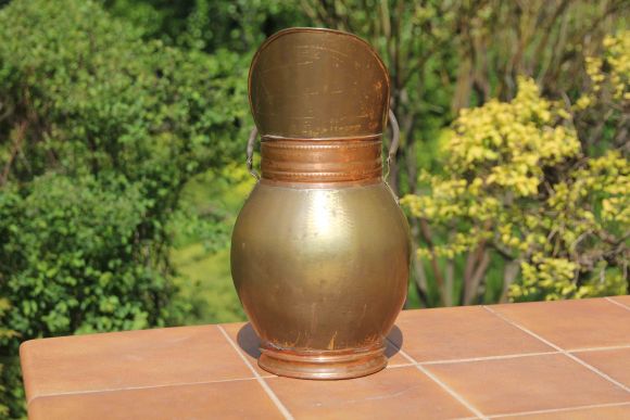 Интересный зольник в патине. Европа. Прекрасное состояние.