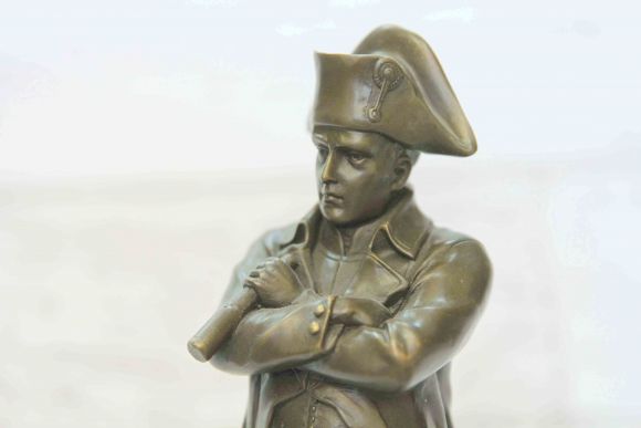 Бронзовый наполеон. Европа