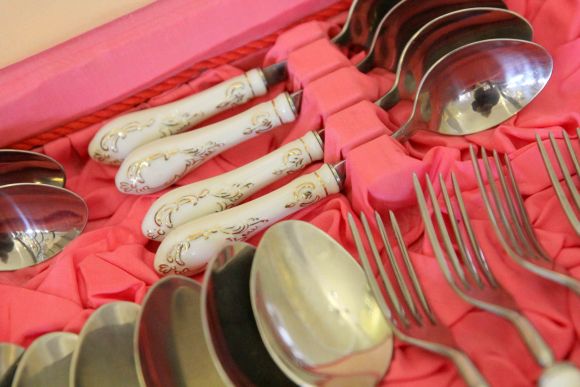 Винтажный подарочный набор столовых приборов „GERLACH” Европа. 20в.