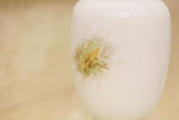 Очень нежная антикварная керосиновая лампа. Ручная роспись