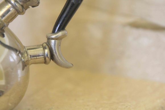 Симпатичный винтажный чайник с посеребрением.  Европа ХХ в.