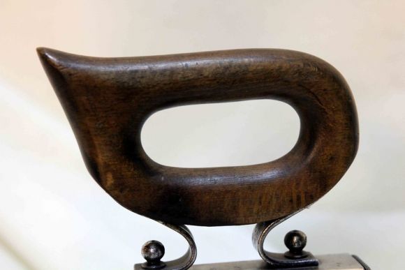 Изысканный утюг австрийского происхождения. Австрия. Начало 20 века