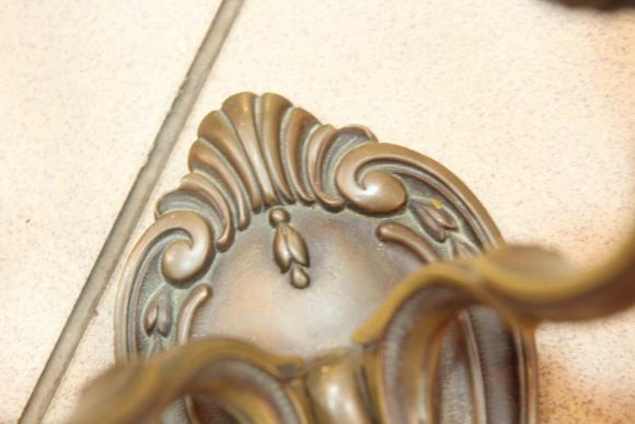 Великолепное антикварное бра из бронзы