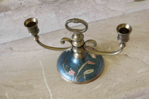 Старинный латунный подсвечник с росписью