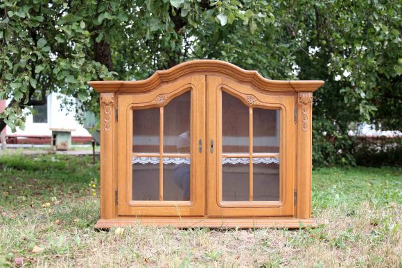 Винтажная витрина из натурального дерева. Бельгия. начало 20 века