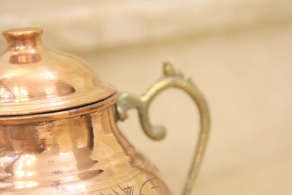 Большой винтажный чайник из меди