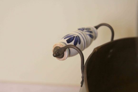 Редкость, такой огромный зольник. Европа. Конец 19 века