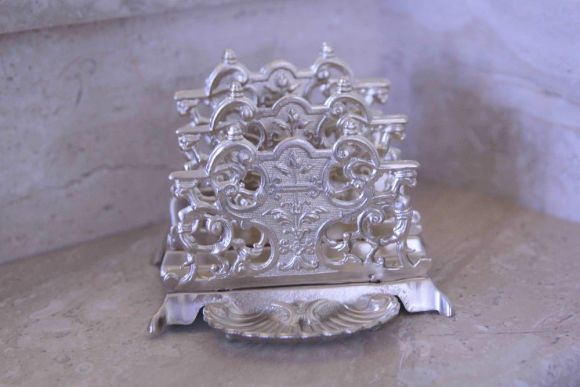 Очаровательная антикварная салфетница из бронзы. Европа. Начало 20 века