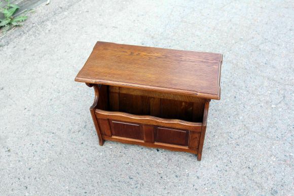 Газетница из массива дуба КЛАССИКА