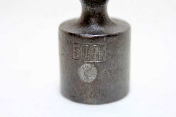 Старинные метрические торговые гири цилиндрической формы