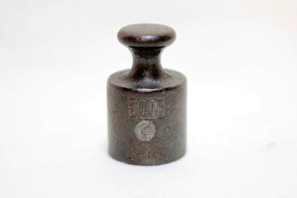 Старинные метрические торговые гири цилиндрической формы