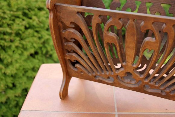 Газетница резная деревянная АЖУР