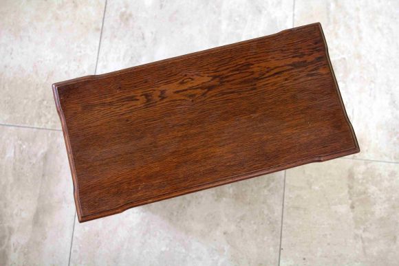 Старинная дубовая газетница с удобной столешницей