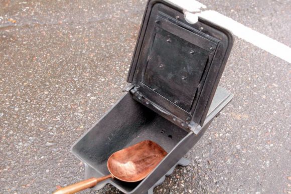 Настоящая диковина - старинный зольник. Конец 19 век