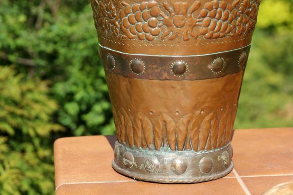 Восхитительный огромный Угольник. Европа. Высота почти 1 метр