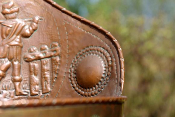 Восхитительный огромный Угольник. Европа. Высота почти 1 метр