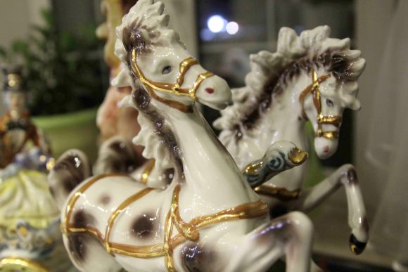 Потрясающей красоты антикварный светильник из фарфора Capodimonte. Италия. Начало 20в.