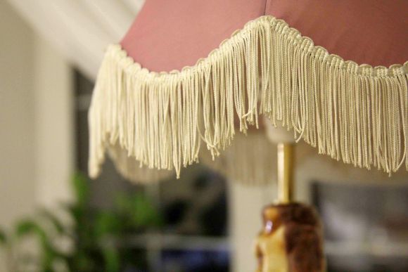 Потрясающей красоты антикварный светильник из фарфора Capodimonte. Италия. Начало 20в.