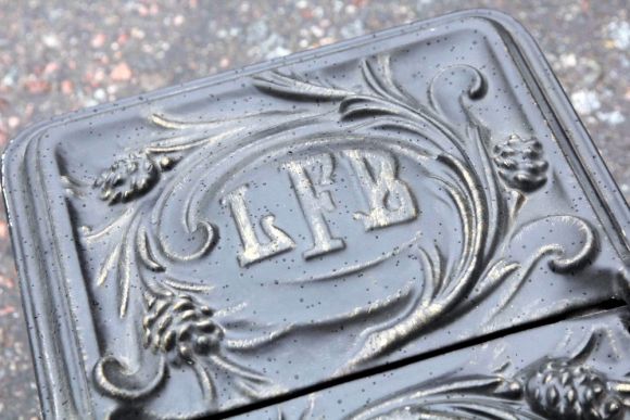 Красота! Старинная чугунная угольница. Европа. Конец 19 века