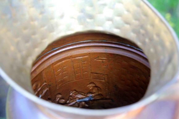 Огромный зольник с голландским сюжетом. Европа. Медь