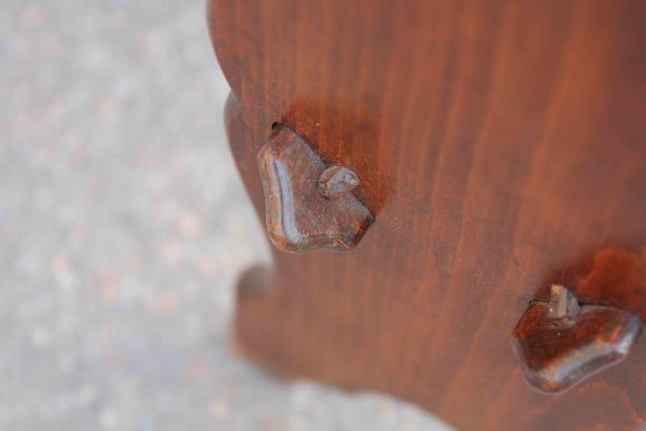 Дубовая газетница из Европы