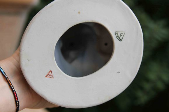 Сюжетная статуэтка Аленушка с козленочком. Старая гжель