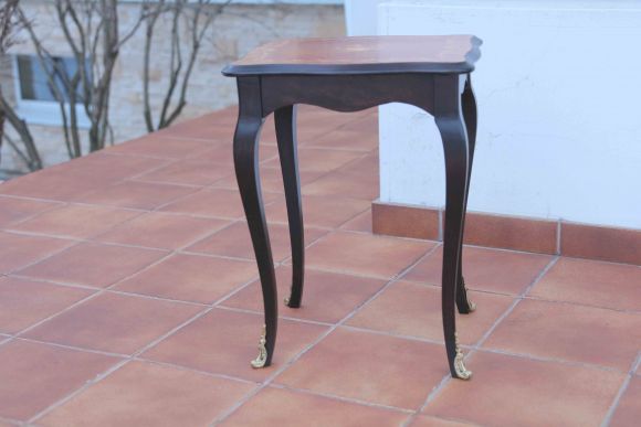 Очень красивый, винтажный набор "столик-матрешка" с инкрустацией.